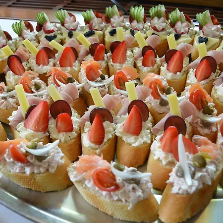 Hotel Best ホテル オストラヴァ