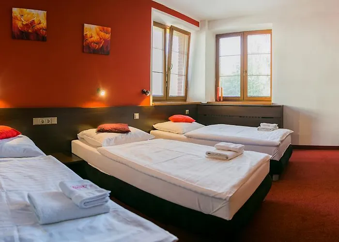 Hotell Hotel Best 3*